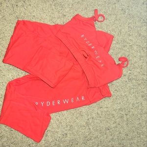 Sports bra and leggings